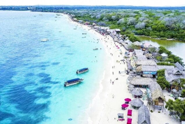 4X1 ADVENTURE (ROSARIO ISLANDS, CHOLON, PLAYA BLANCA AND PLANKTON)
