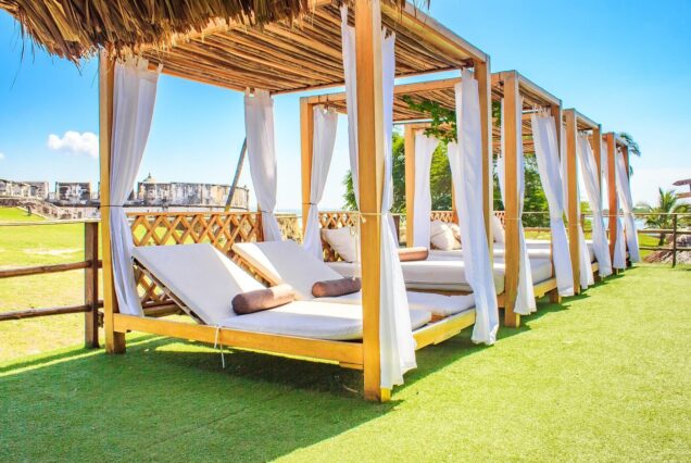 Playa Morena Beach Club Whith Lunch And Walking tour of fort San Fernando