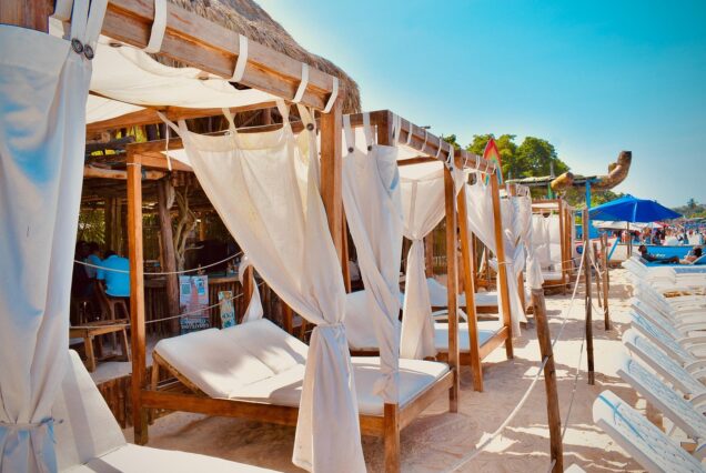 Visit in Cartagena Playa Blanca in Baru Island